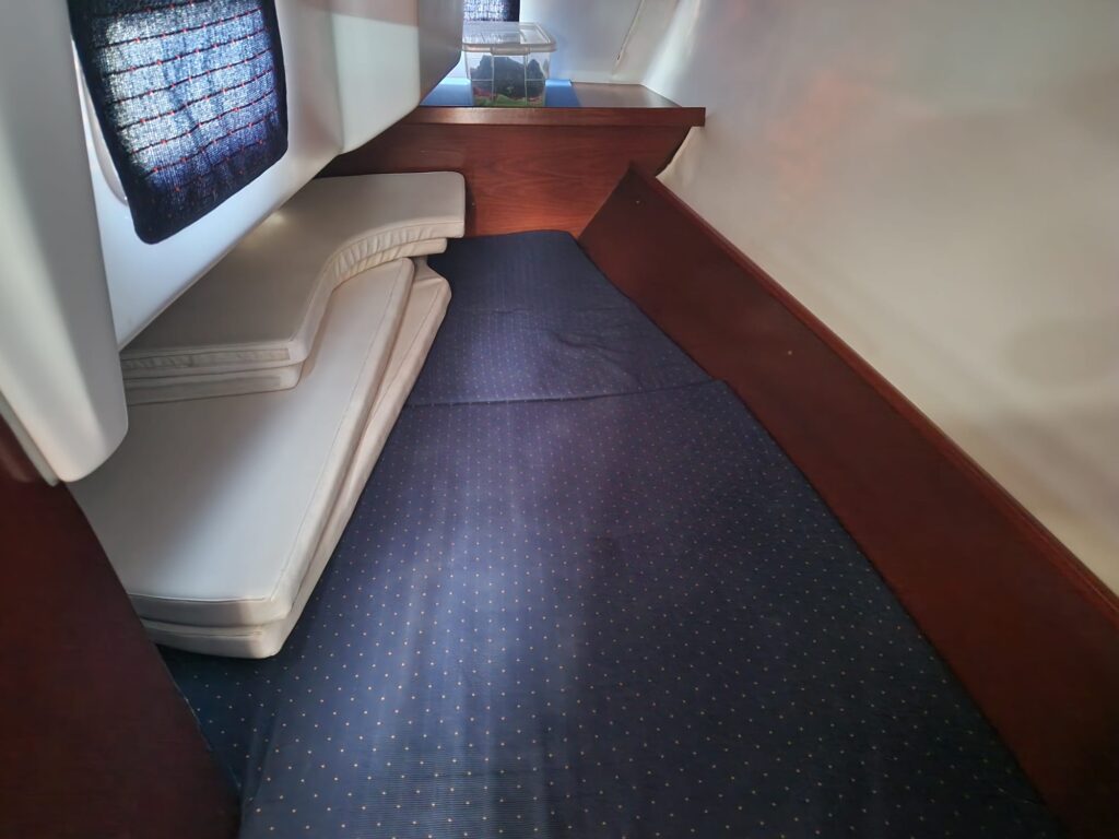 Beneteau Oceanis 323 Clipper (2004) - Imagen 15