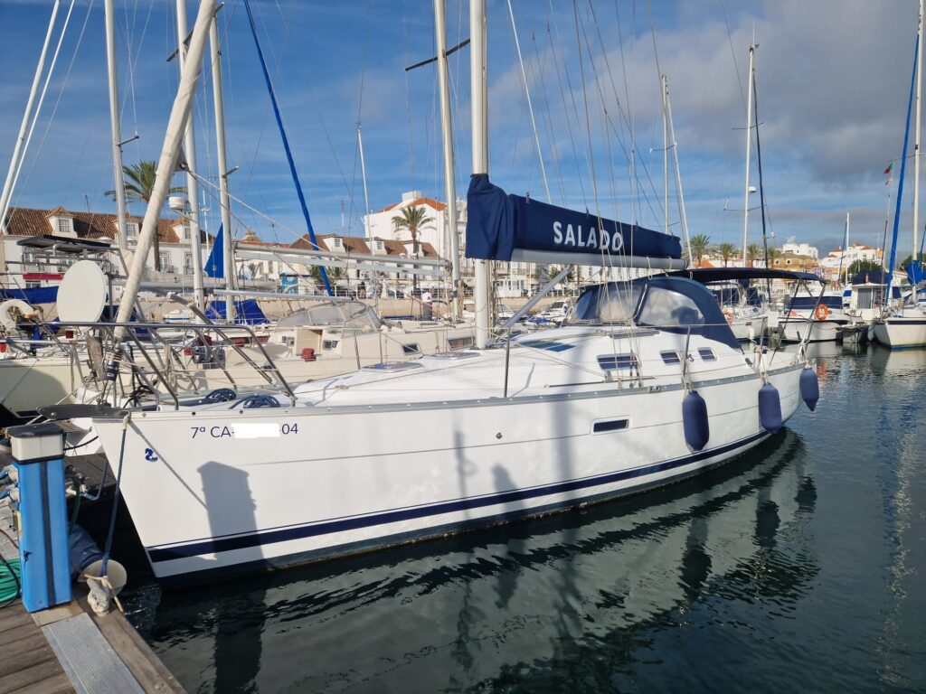Beneteau Oceanis 323 Clipper (2004)