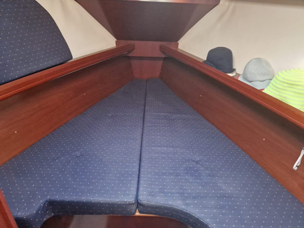 Beneteau Oceanis 323 Clipper (2004) - Imagen 22